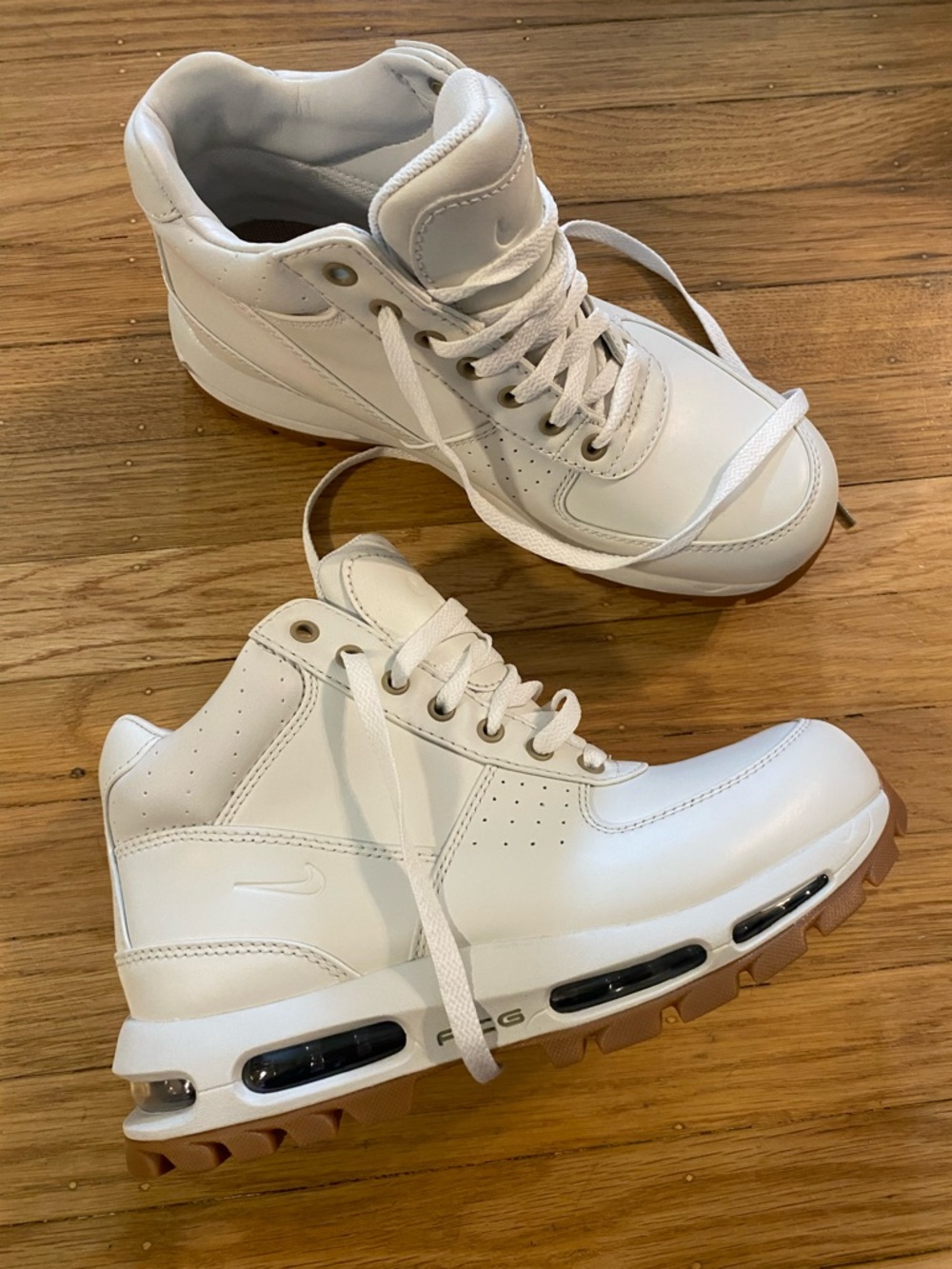 NEW Men's Nike Air Max Goadome Summit White/Summit White